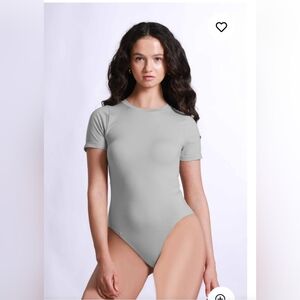 Gray Astro Remiges ShapeLite Short Sleeve Bodysuit Size S